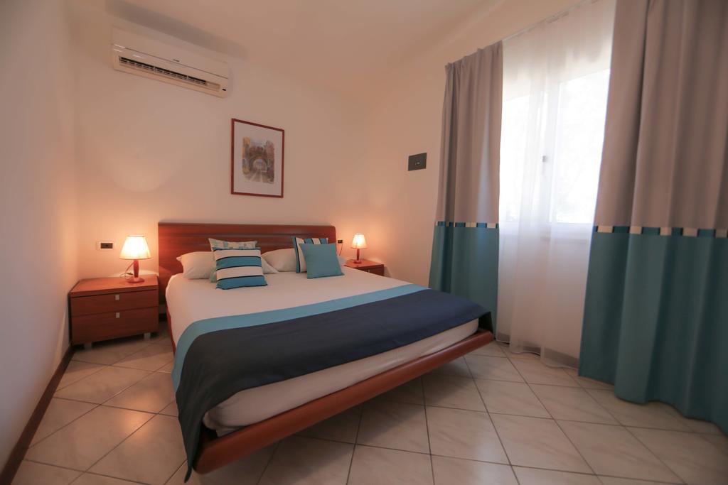 Verudela Villas Pula Exterior photo